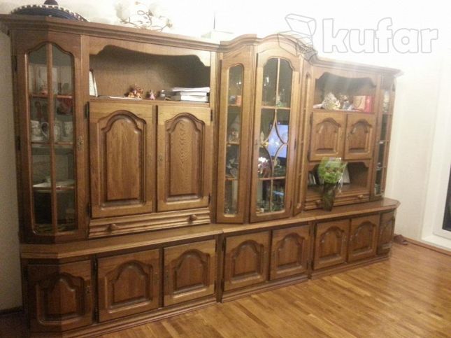 Продам стенку-секцию из массива дуба БУ в Минске