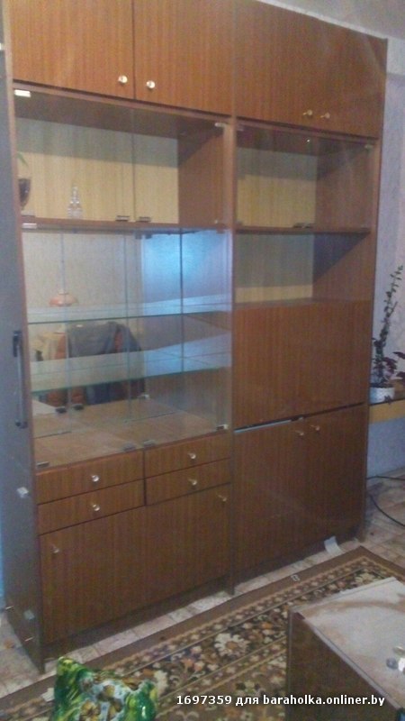 Продам секцию мебельную БУ в Минске