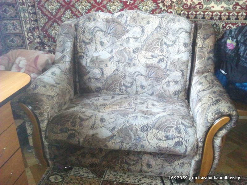 Продам БУ диван в Минске