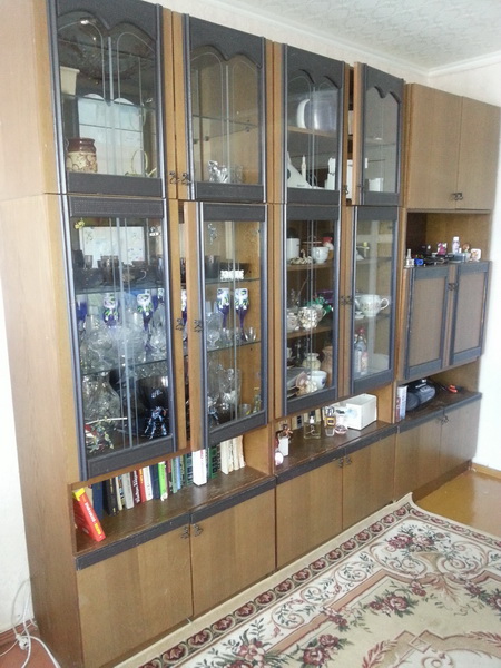 Продаю стенку и мягкую мебель БУ в Борисове