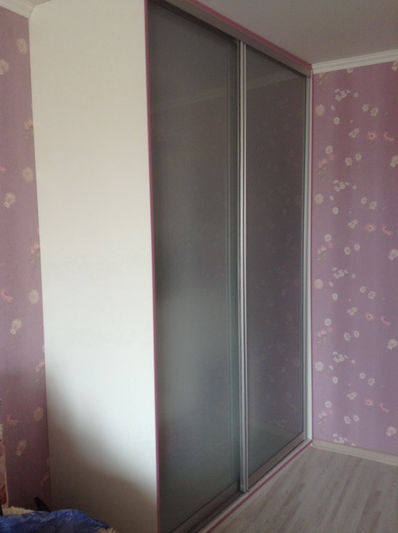 Продам шкаф-купе 180см БУ в Минске