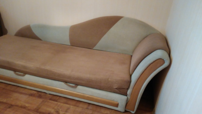 Продам тахту-кровать БУ в Минске