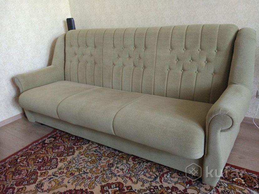 Продается диван-книга БУ в Минске в отличном состоянии