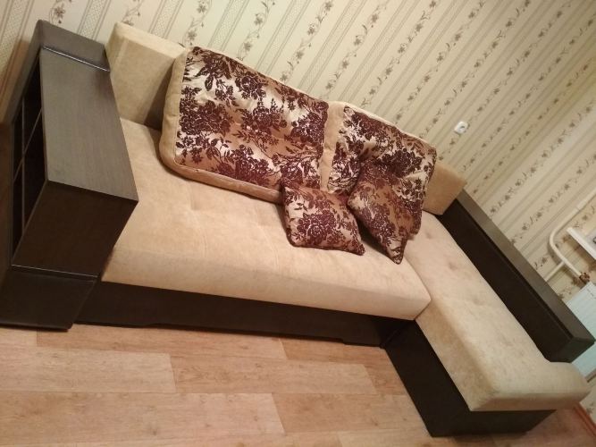 Продам диван угловой БУ в Минске
