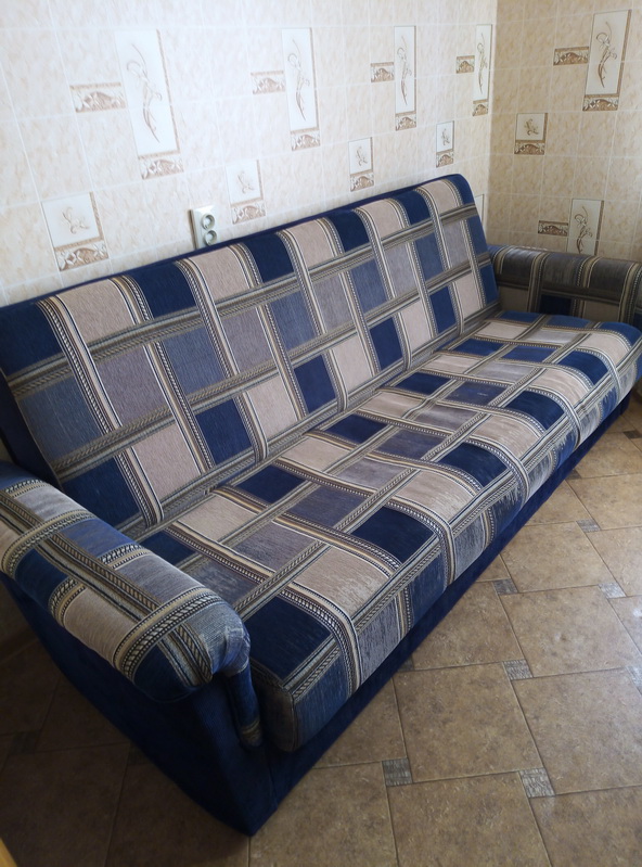 Продам диван-книгу в Могилеве БУ