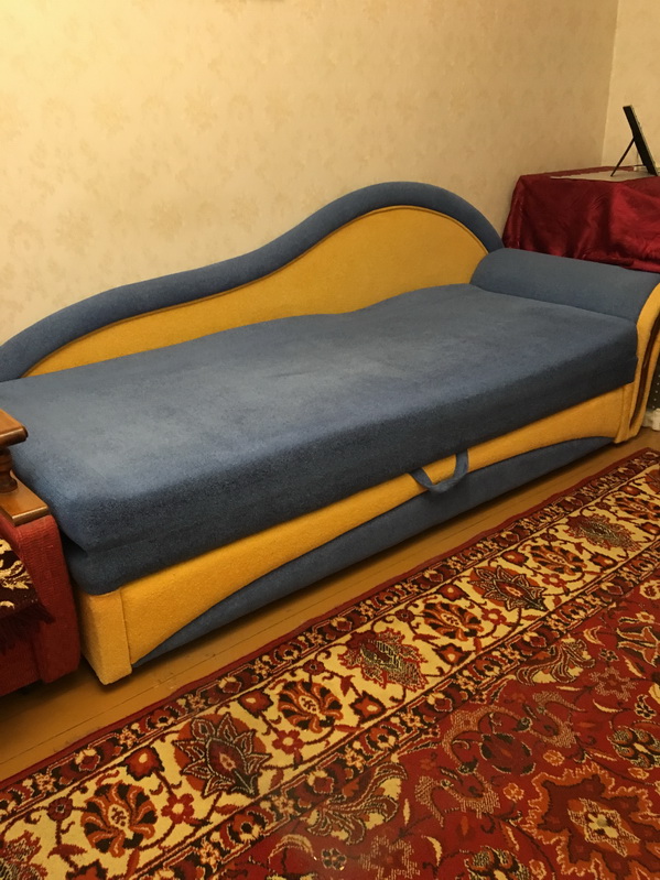 Продам диван-тахту в Минске БУ