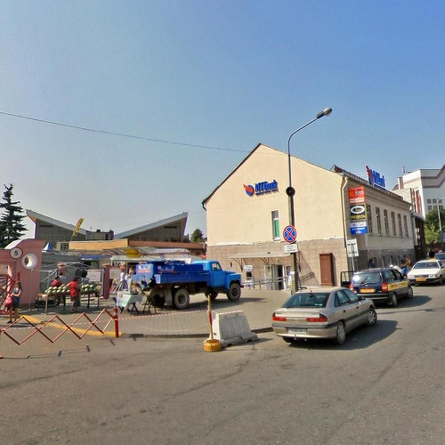 Магазин Лагуна в Гродно на Антонова, AMI Мебель (Торговый дом Лагуна), Беларусь