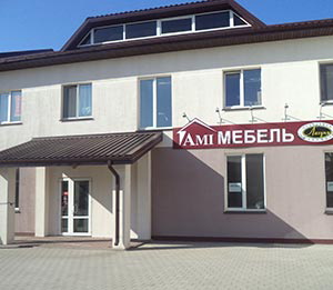 Магазин Лагуна на 14 Партизан в Слуцке, AMI Мебель (Торговый дом Лагуна), Беларусь